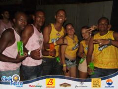 Oktober 10 Anos
